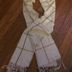 Menora white plaid winter scarf with fringe